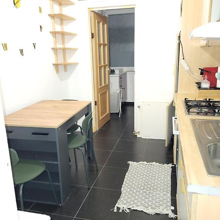 Appartement Style Haussmannien 1 Bedroom Brussels Exterior photo